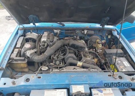 1994 Ford Ranger из США, поврежденный, VIN 1FTCR10A1RUB48830